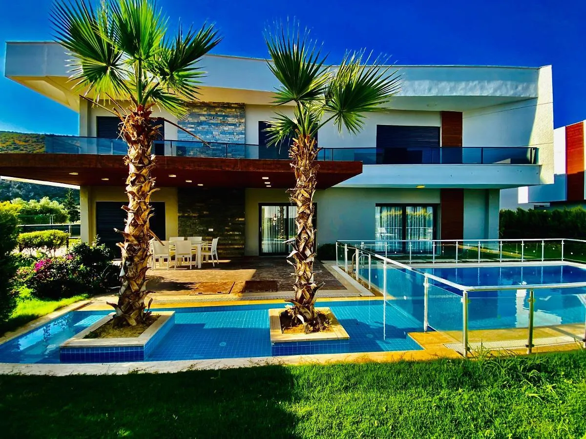 Oasis Villalari 4 Kusadasi 0*,
