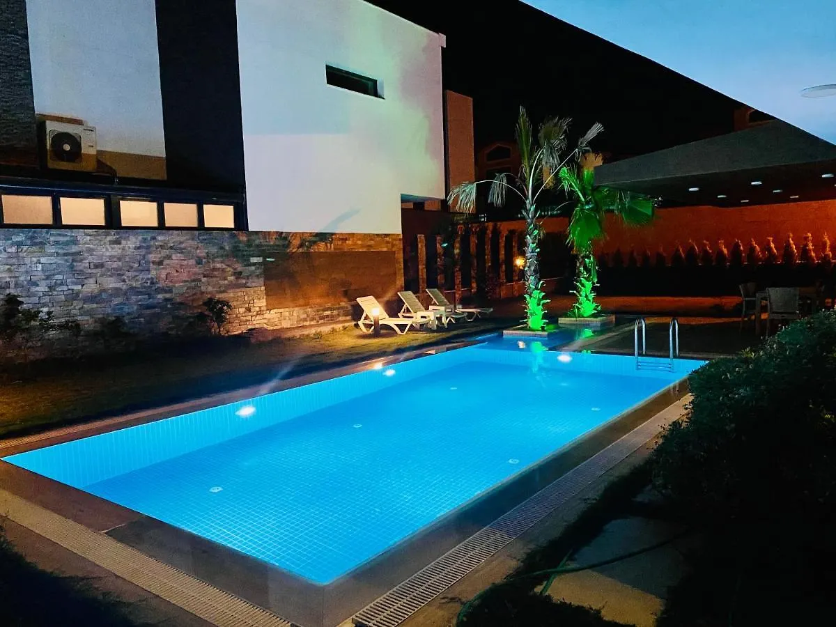 Oasis Villalari 4 Kusadası Villa